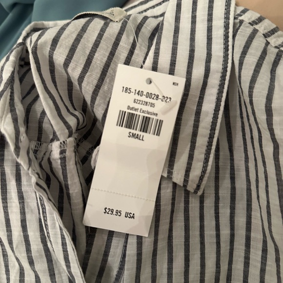 Abercrombie striped button down shirt NWT - Picture 3 of 3